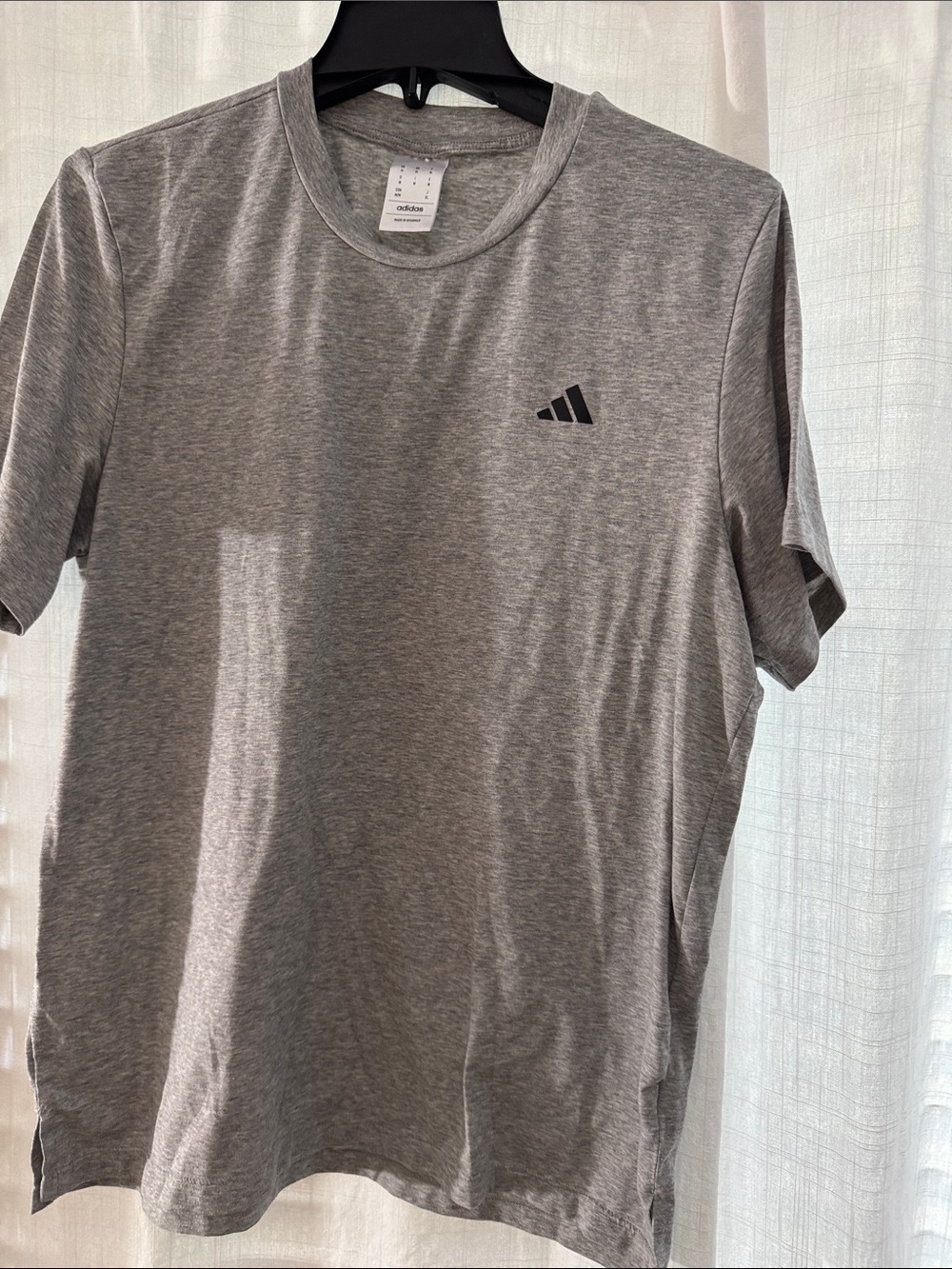 adidas Men’s Heather Gray Crew Neck Short Sleeve Tee